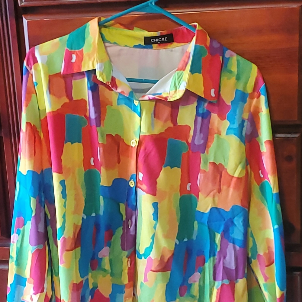 Multi color shirt and shorts set